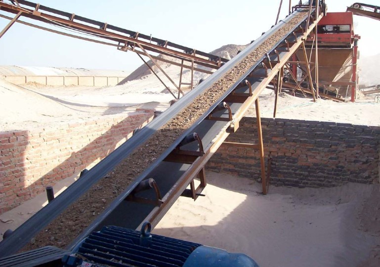 “變頻器在現(xiàn)代煤礦生產(chǎn)中都有哪些用處？”